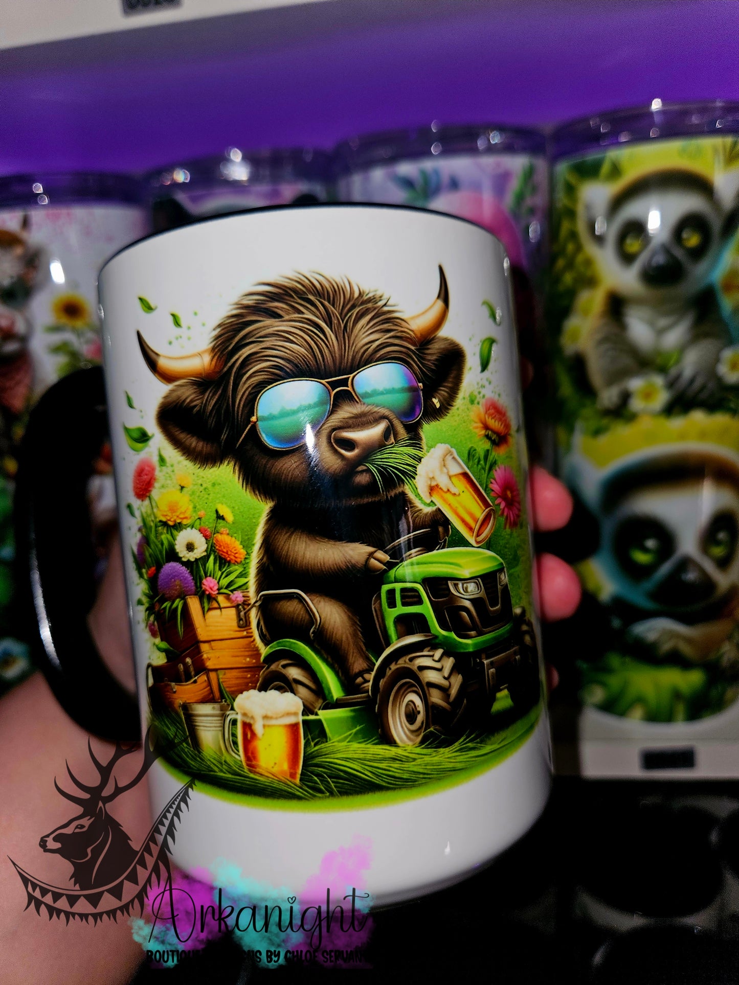 Tasse en céramique sur commande - Highland Cow Tracteur à Gazon - 02