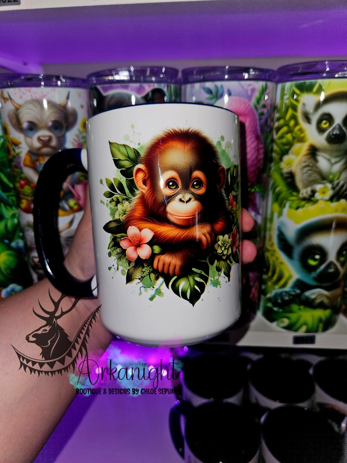 Yasse en céramique sur commande - Monstera & animals - Bébé Ourang-Outang