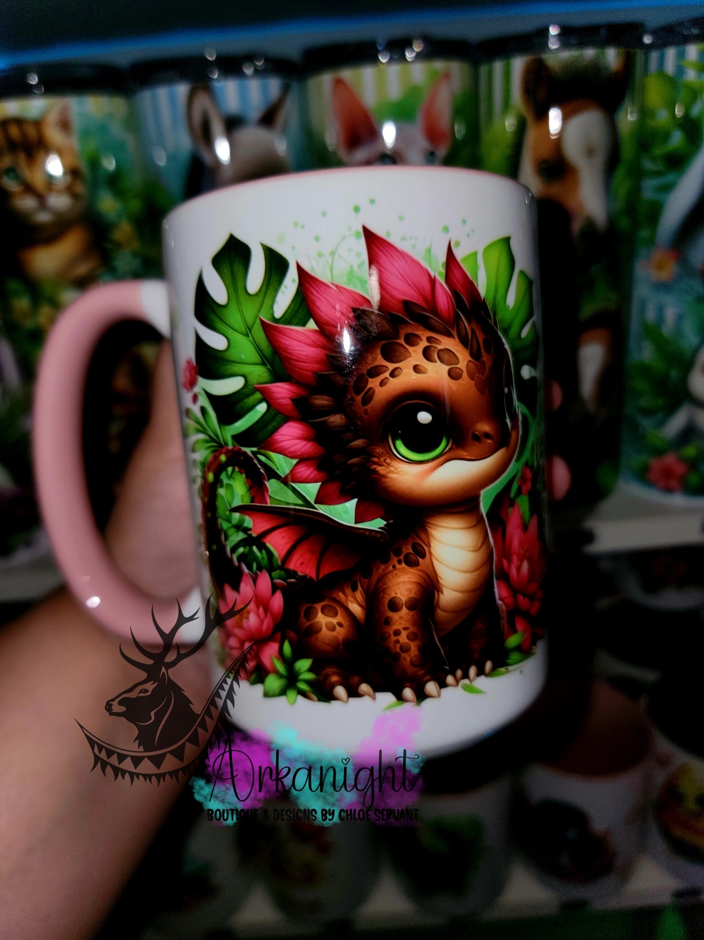 Tasse en céramique sur commande - Monstera & Dragon - Brun/Fushia