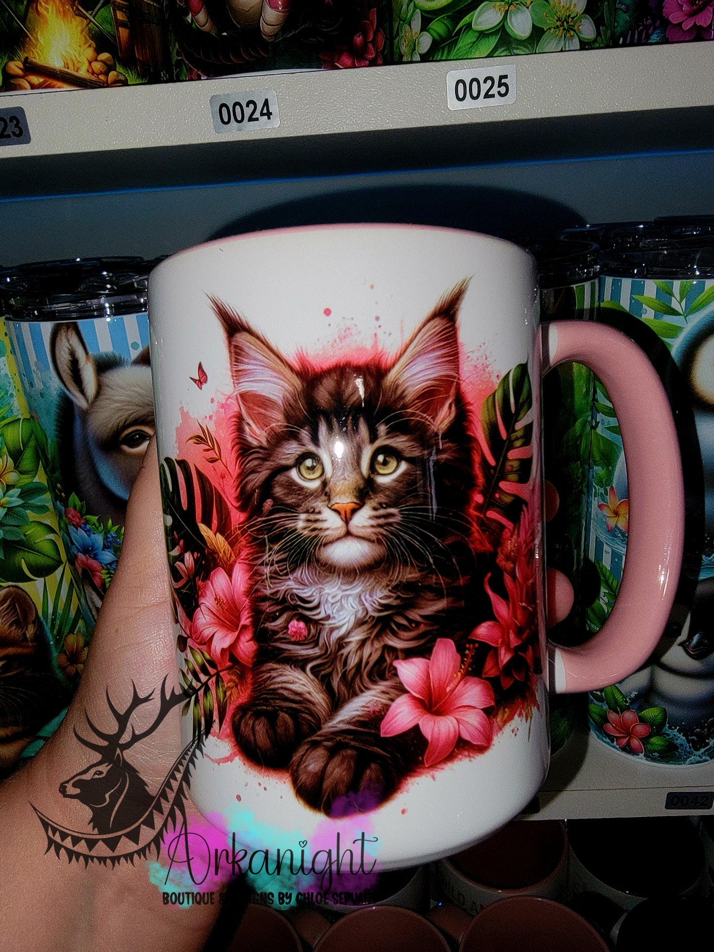 Tasse en céramique sur commande - Monstera & Chat - Maine Coon Gris