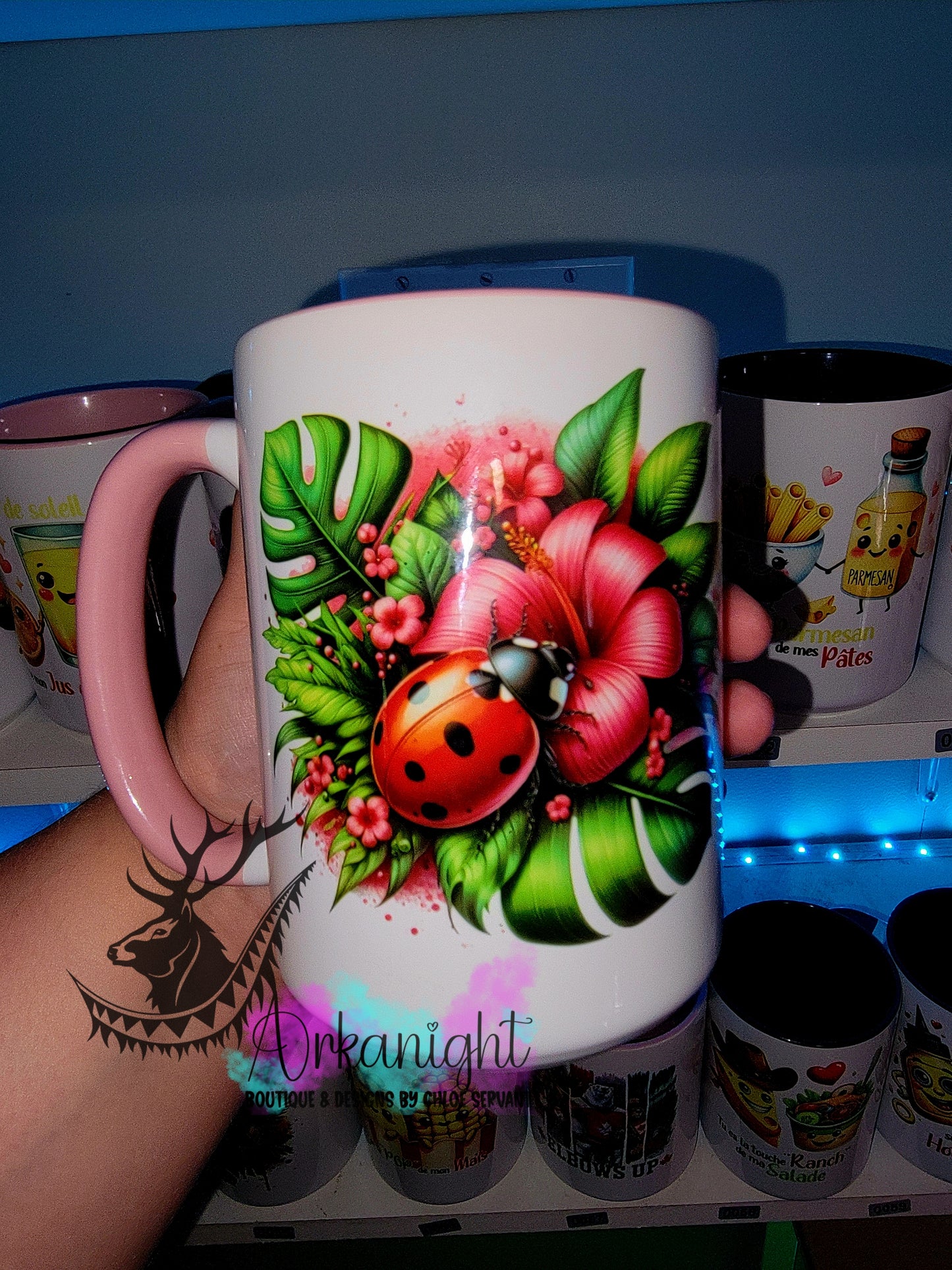 Tasse en céramique sur commande - Monstera & animals - Ladybug