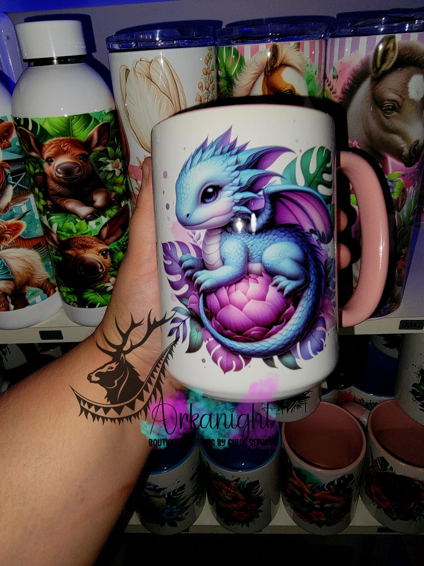 Tasse en céramique sur commande - Bébé Dragon Bleu poudre & Lilas