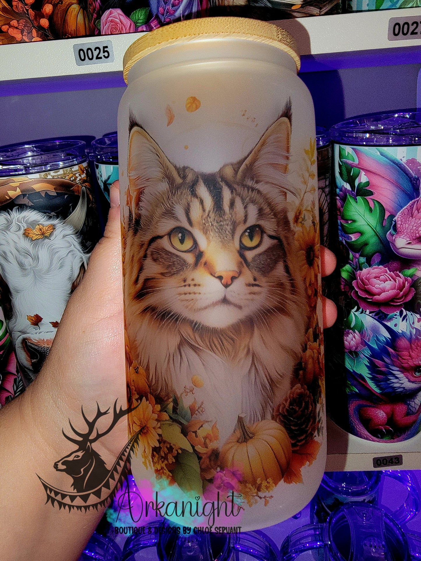 Verre en vitre givré 16oz & Couvercle en Bambou - Mainecoon Tigré
