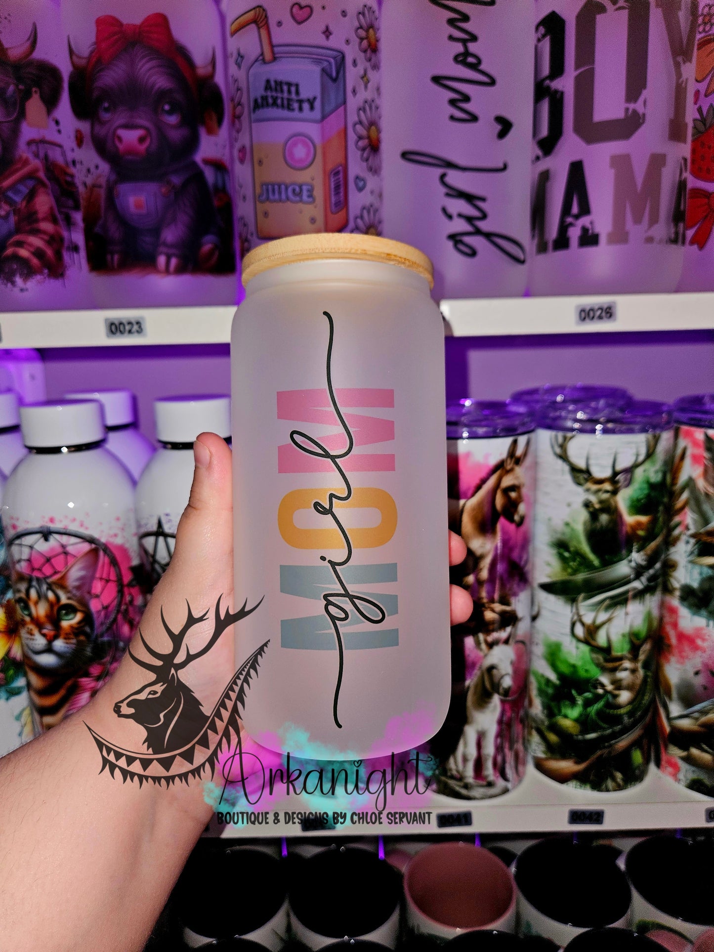 Verre en vitre givré 16oz & Couvercle en Bambou - Girl Mom 3