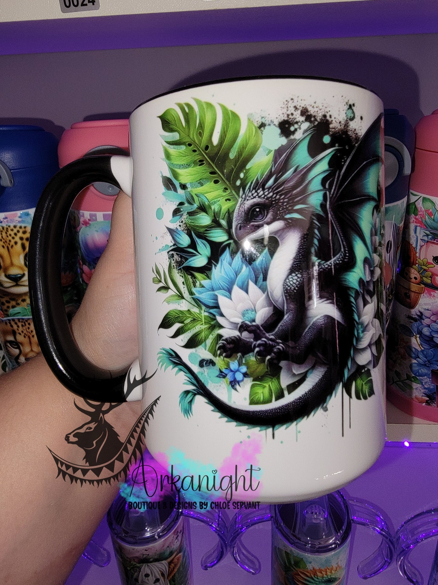 Tasse en céramique sur commande - Bébé Dragon - Noir, Blanc & Turquoise