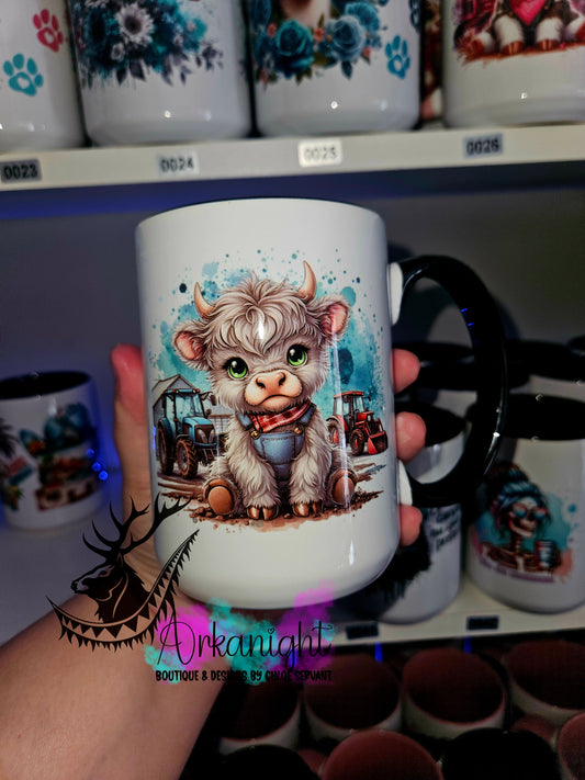 Tasse en céramique sur commande - Grey Highland Cow Farmer with Jeans overall