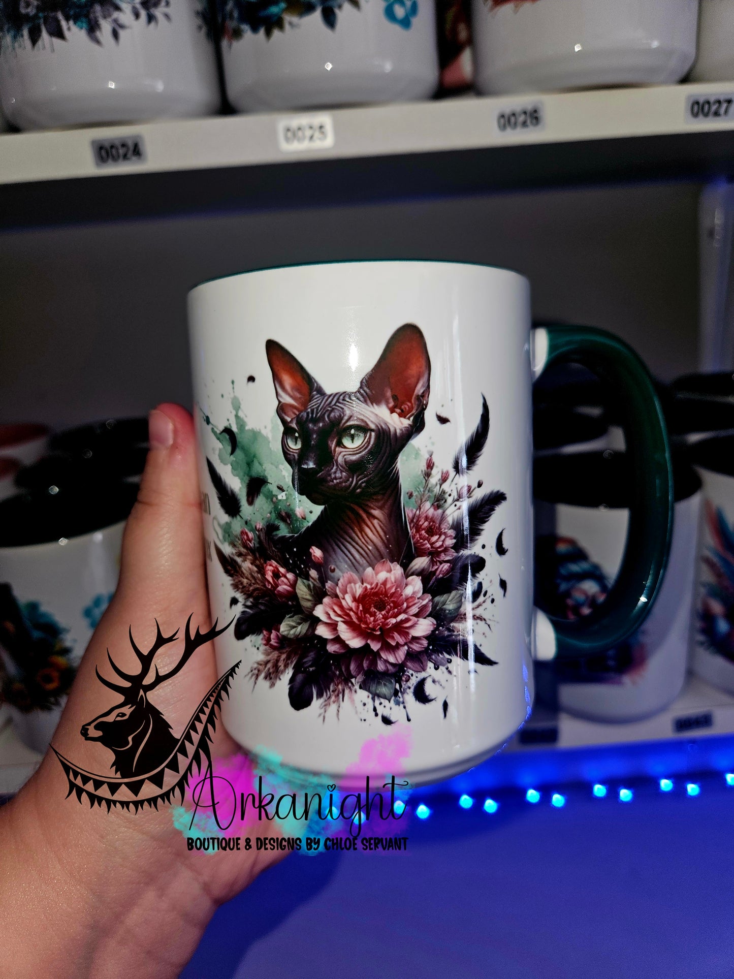 Tasse en céramique sur commande - Black & Sage Sphynx