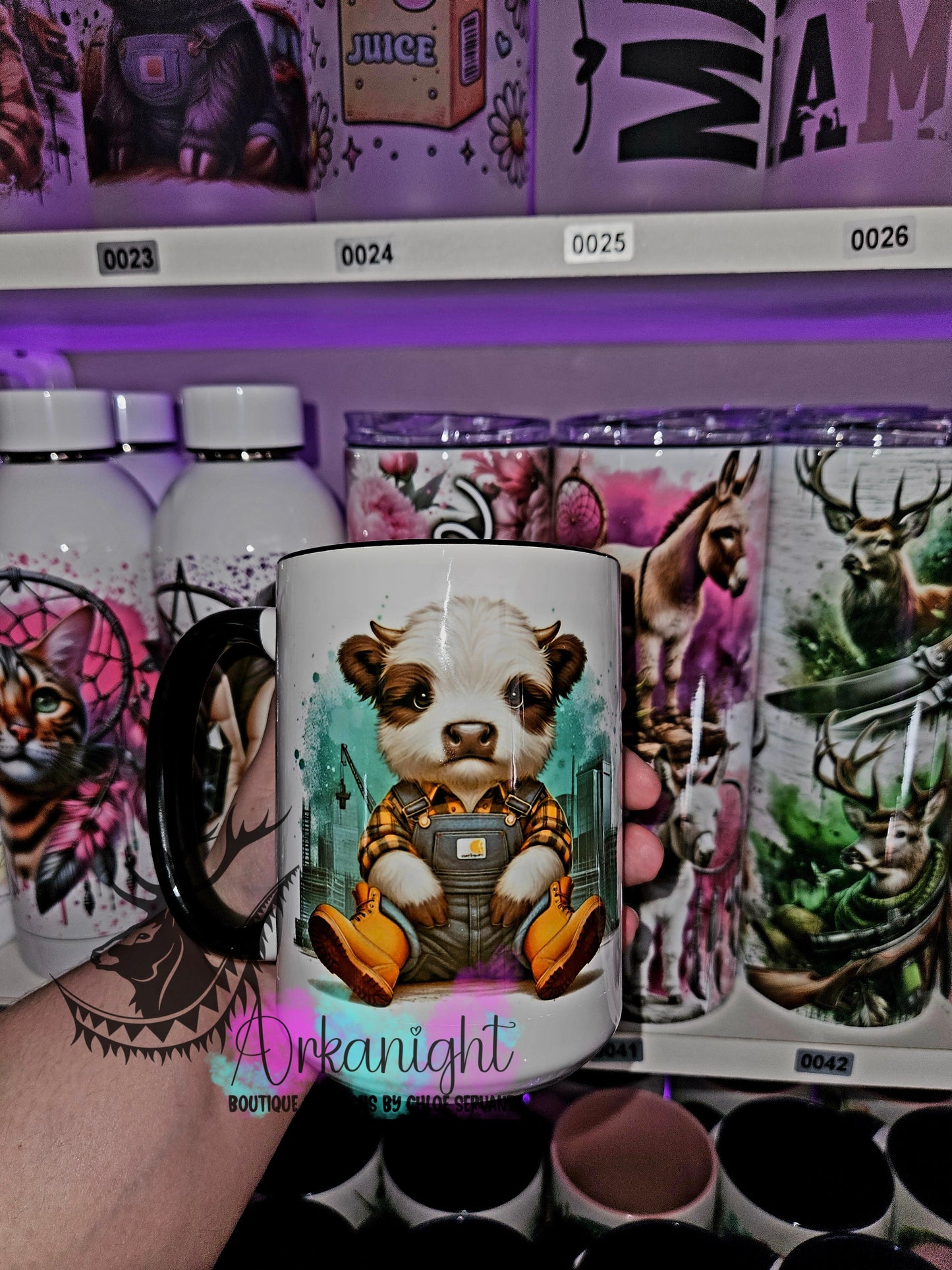 Tasse en céramique sur commande - Highland Cow Construction - 02