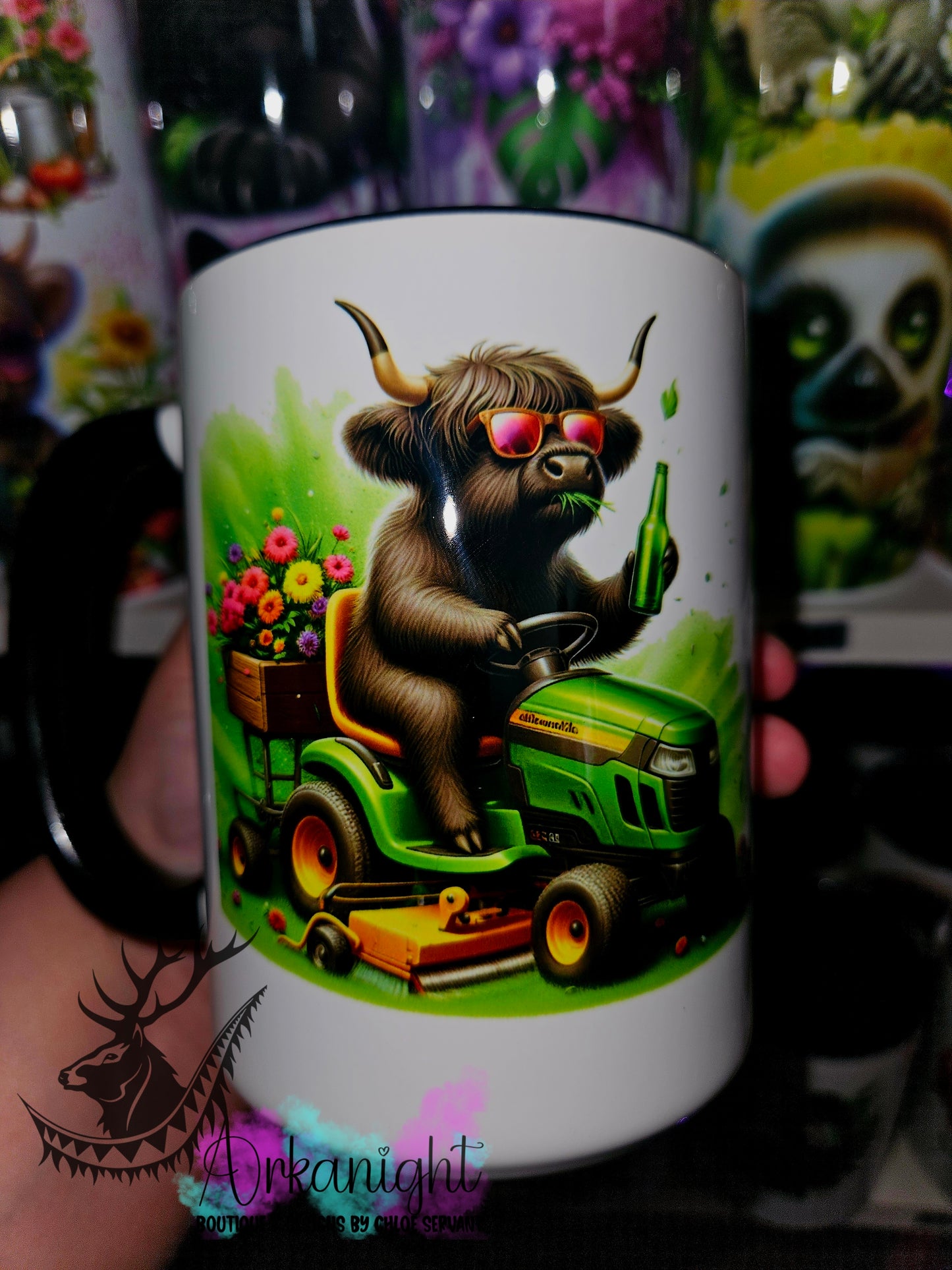 Tasse en céramique sur commande - Highland Cow Tracteur à Gazon - 01