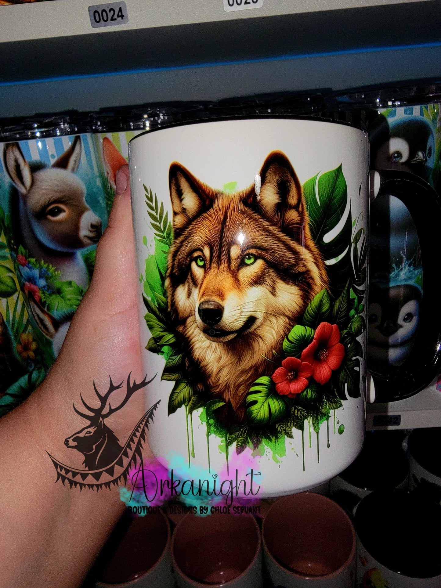 Tasse en céramique sur commande - Monstera & animals - Loup Brun