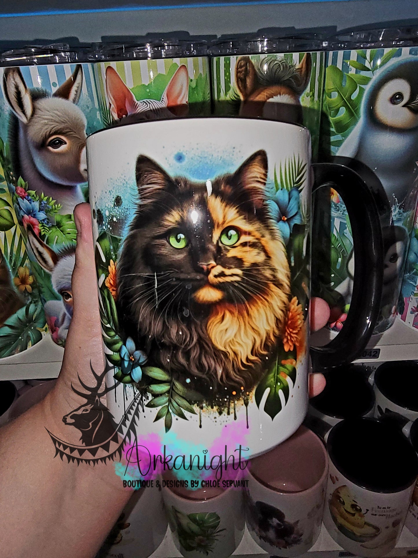 Tasse en céramique sur commande - Monstera & Chat - Angora Écaille de Tortue