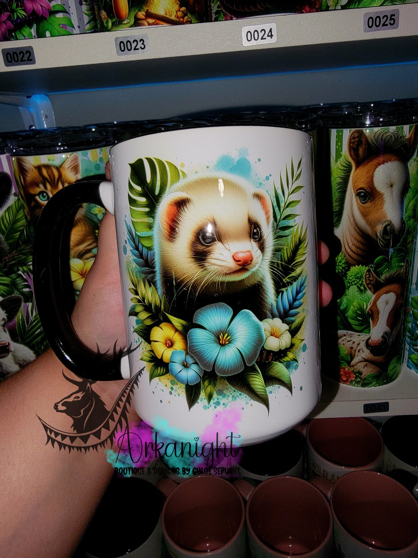 Tasse en céramique sur commande - Monstera & animals - Furet
