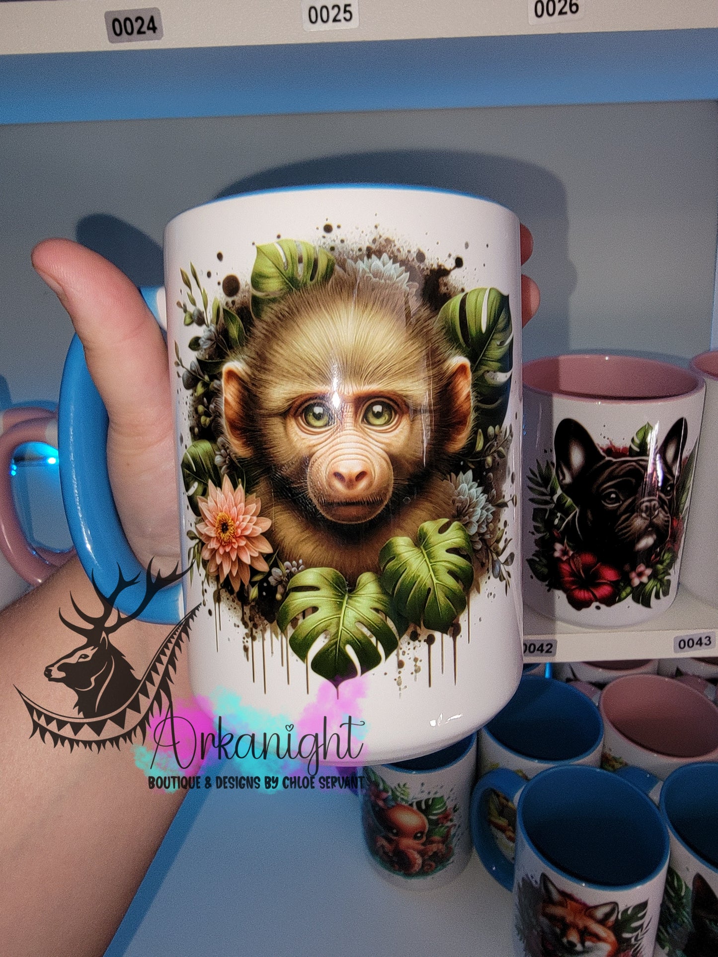 Tasse en céramique sur commande - Monstera & Animals - Bébé Singe