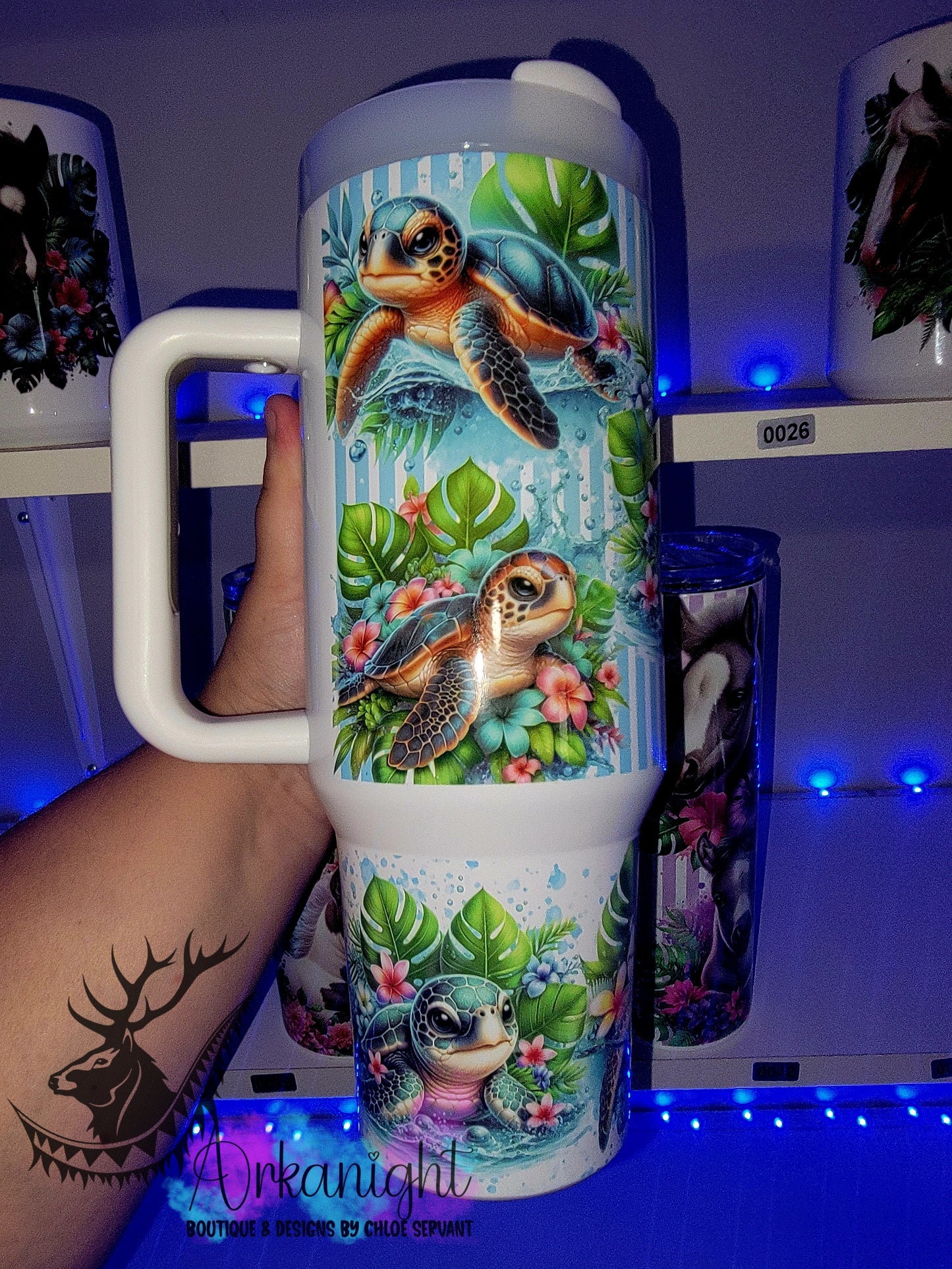 Gourde 40 oz sur commande - Collection Monstera & Animals - Tortue de Mer