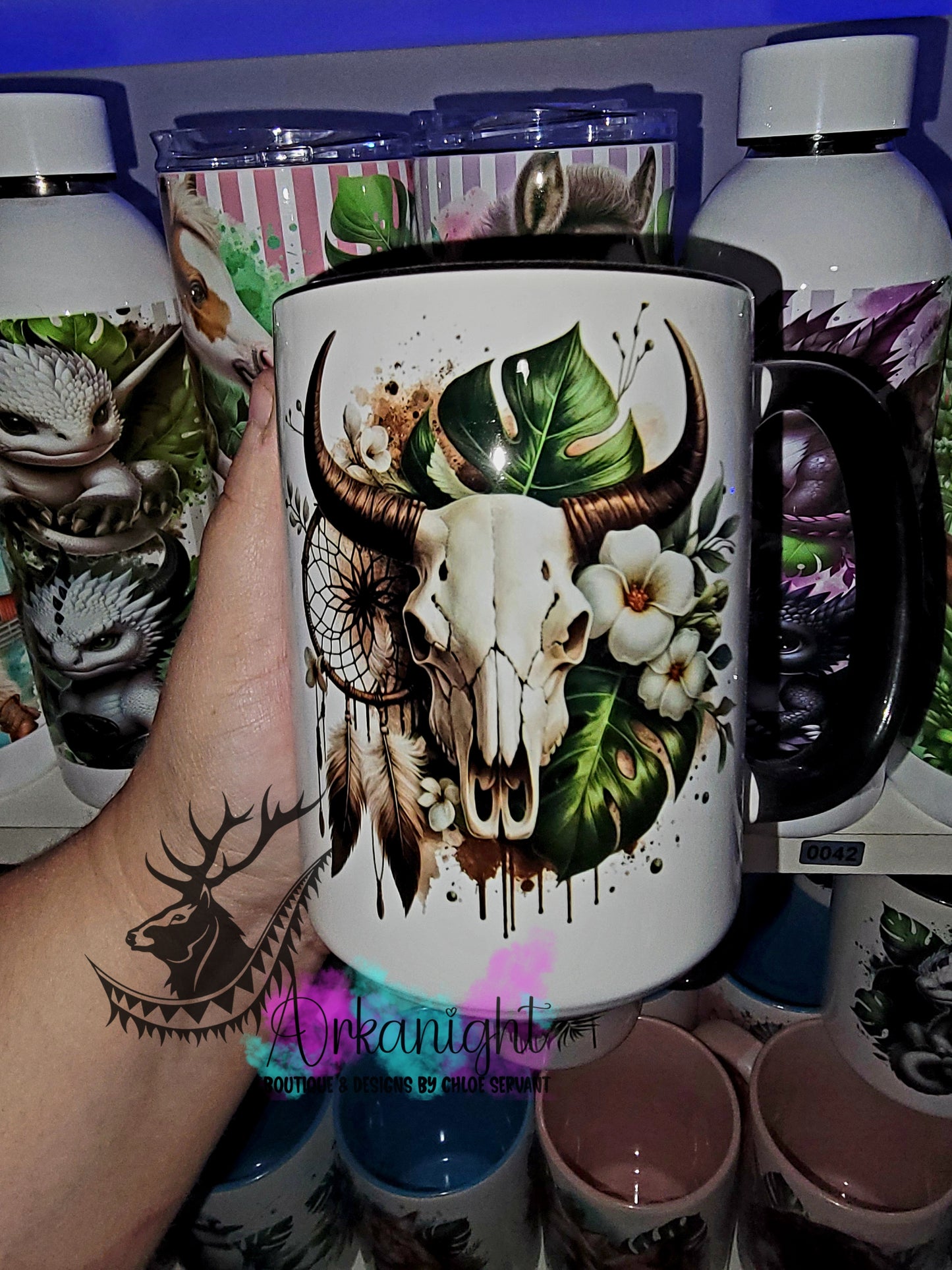 Tasse en céramique sur commande - Monstera & Bramabull (Brun/Nude)