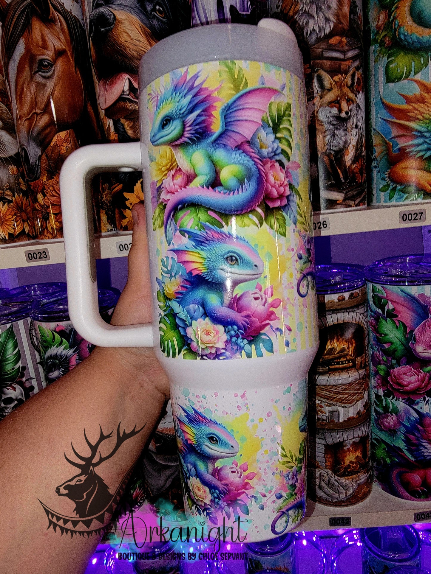 Gourde 40 oz sur commande - Collection Monstera & Bébé Dragon - Pastel