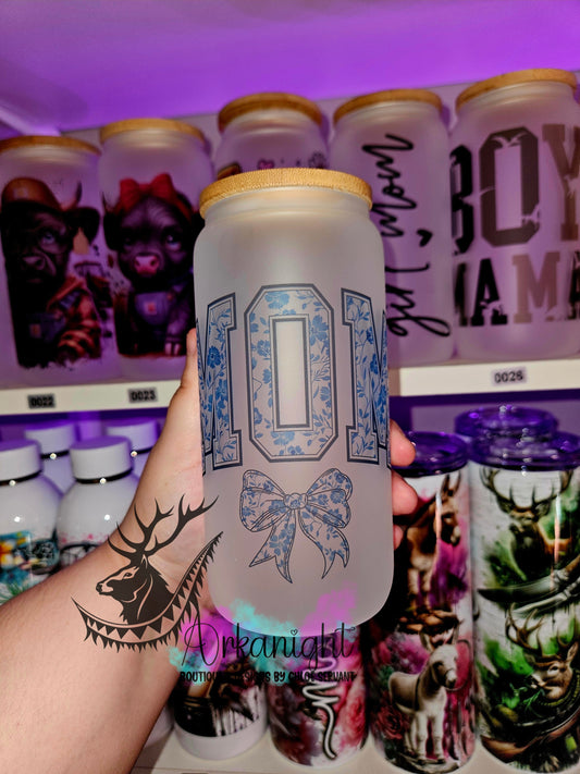 Verre en vitre givré 16oz & Couvercle en Bambou - Mom Blue