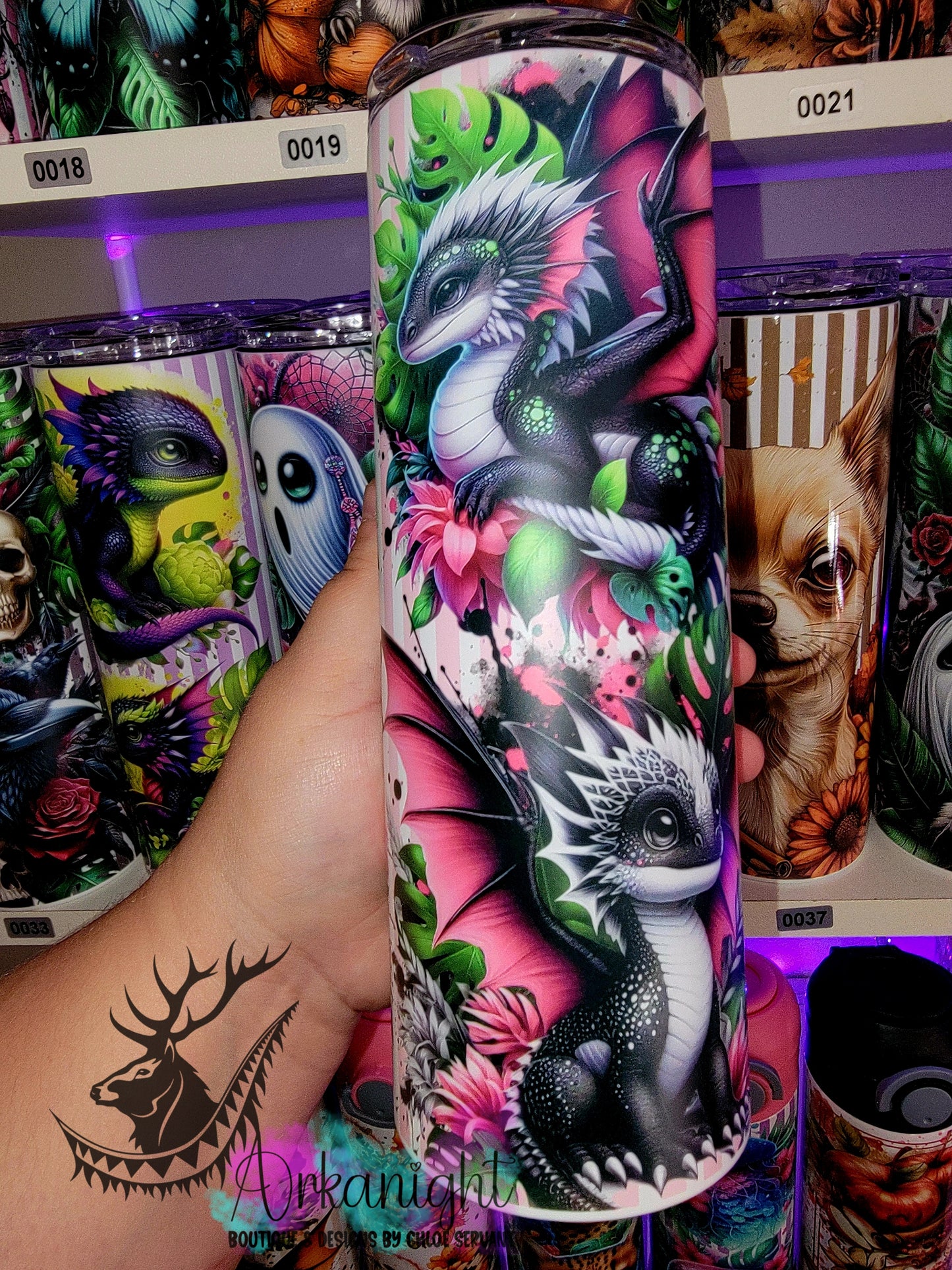 Gourde sur commande - Collection Monstera & Bébé Dragon - Noir, Blanc & Rose