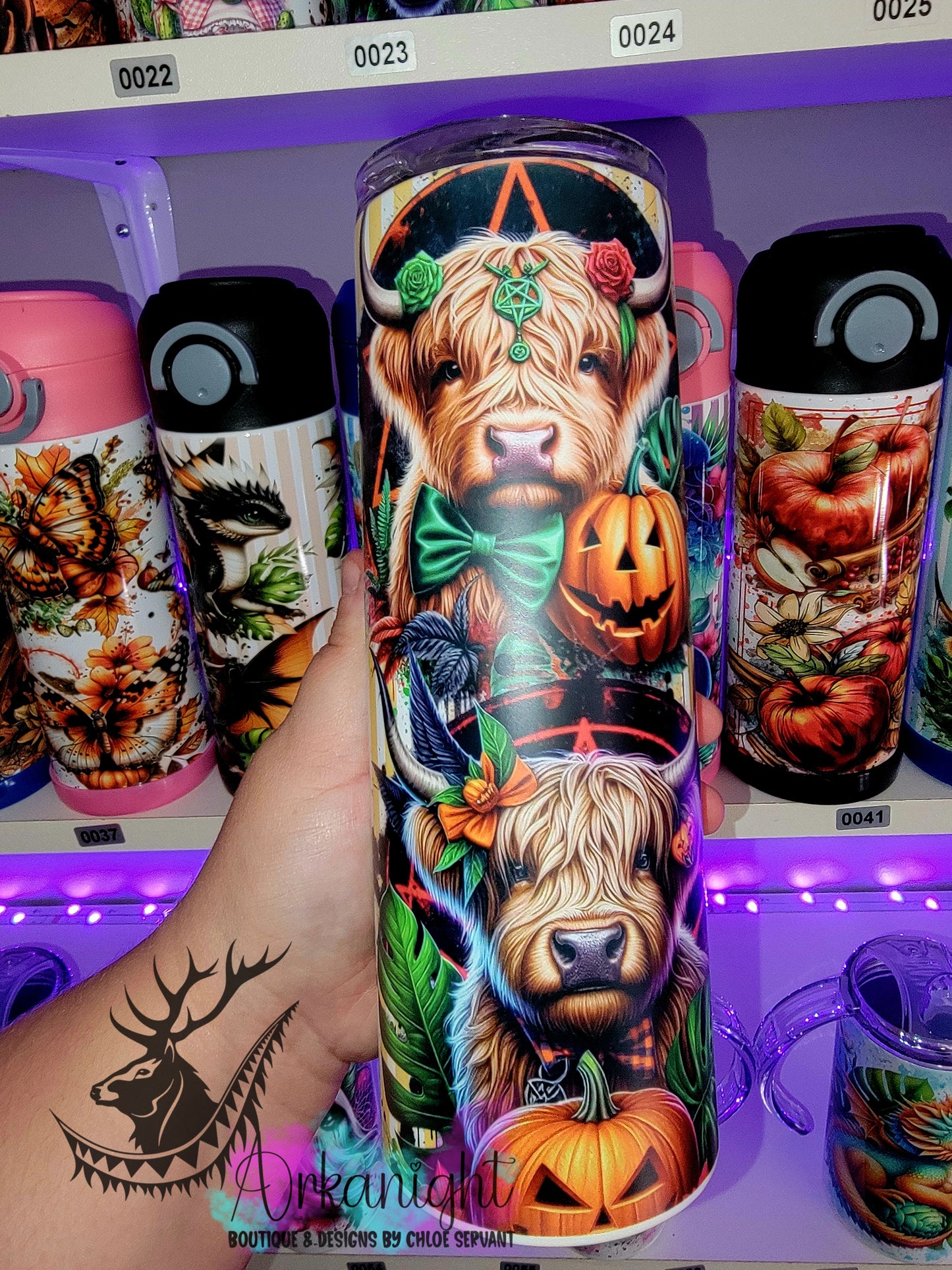 Gourde sur commande - Collection Monstera & Halloween 2025 - Orange Witch Highland Cow