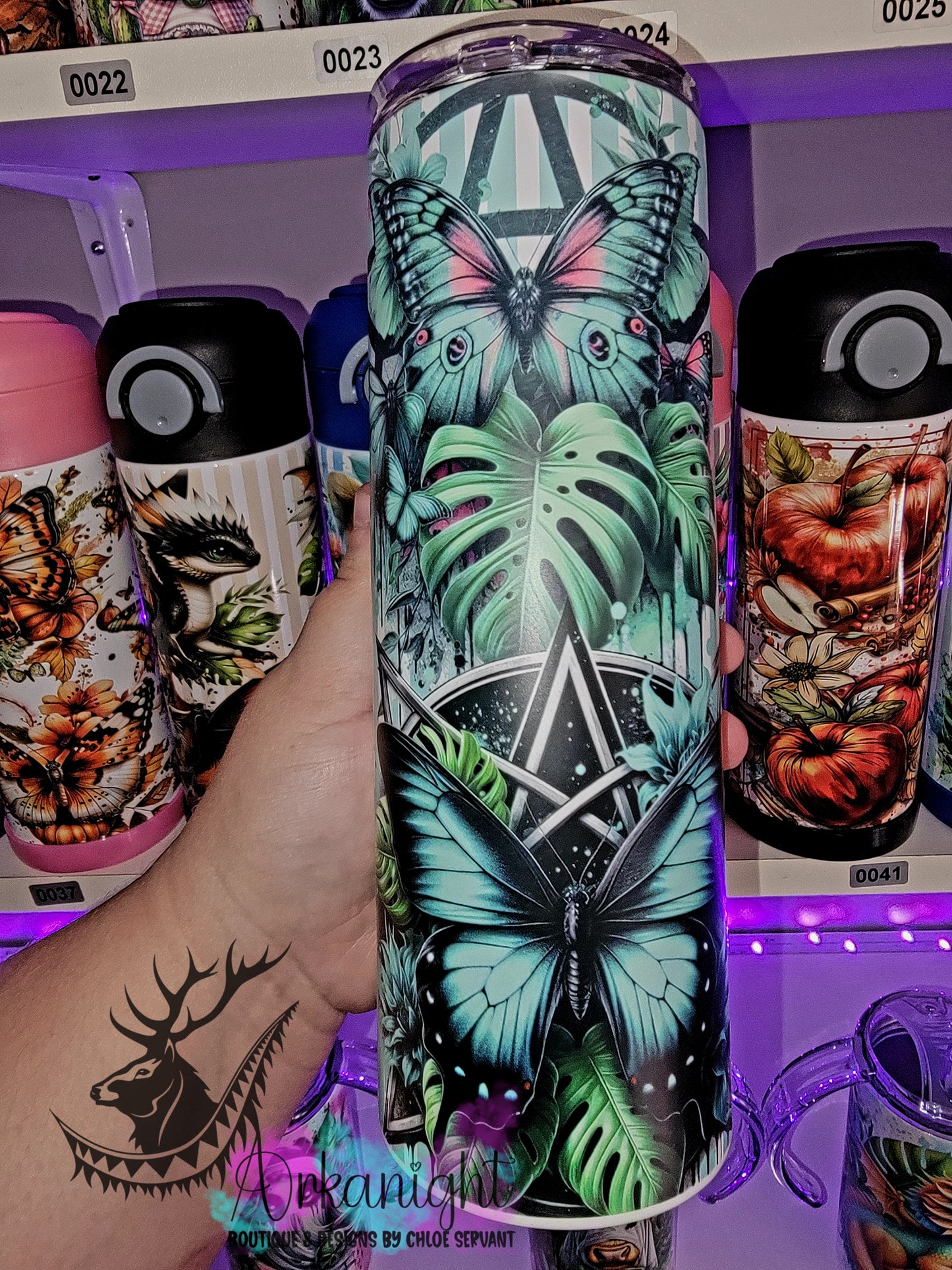 Gourde sur commande - Collection Monstera & Halloween 2025 - Pentagram Butterflies blue