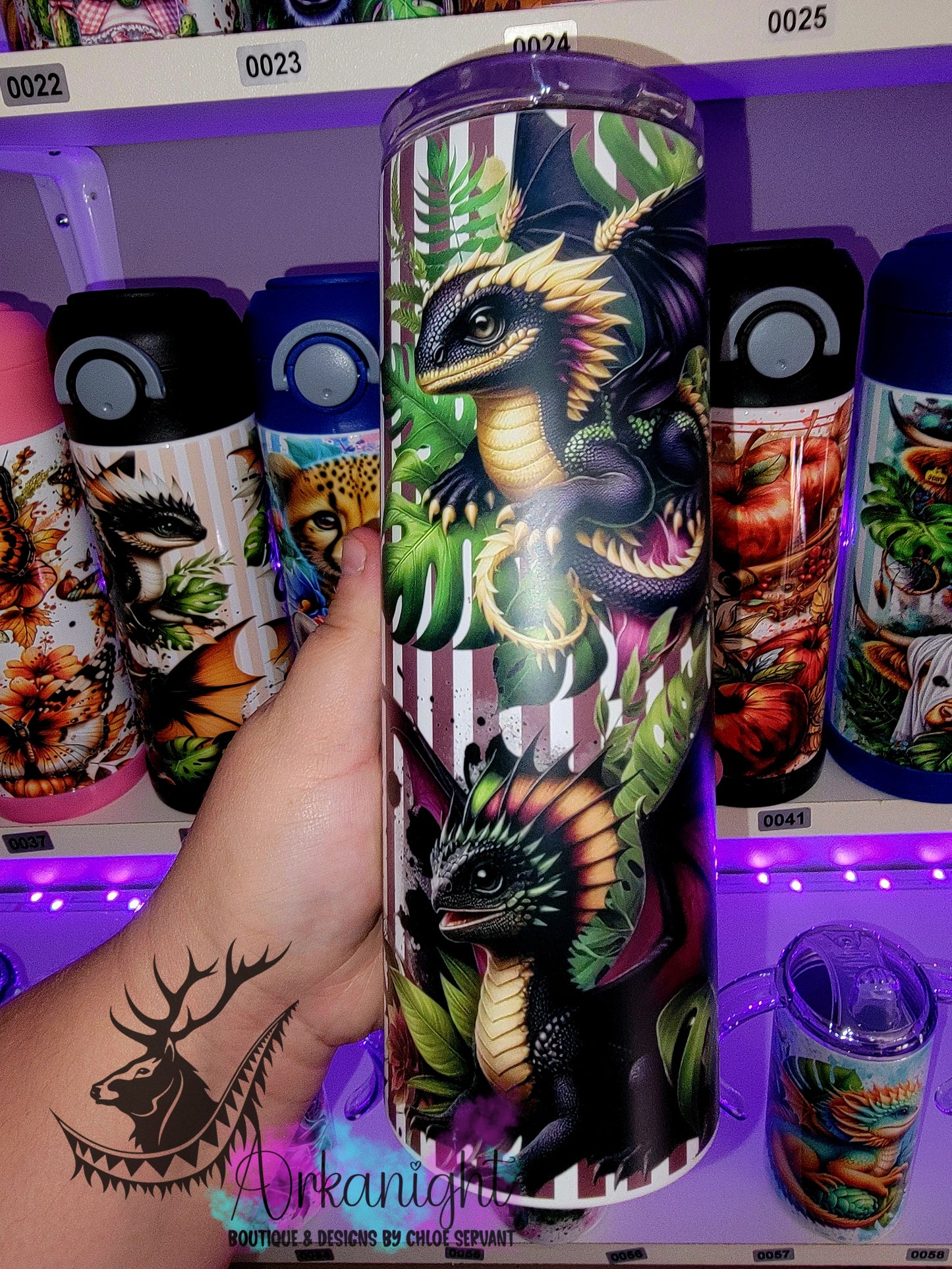 Gourde sur commande - Collection Monstera & Bébé Dragon - Noir, Or & Bourgogne