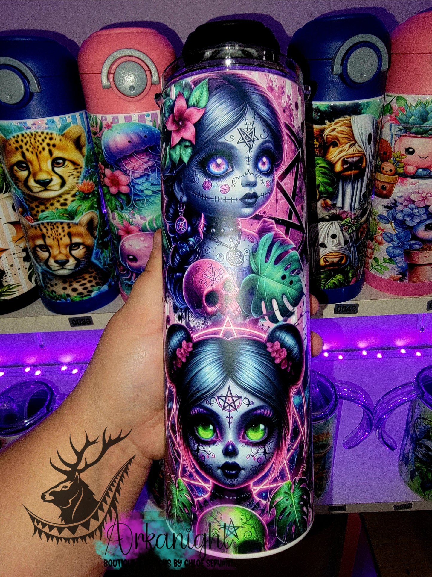 Gourde sur commande - Collection Monstera & Halloween 2025 - Pink Vodoo Doll