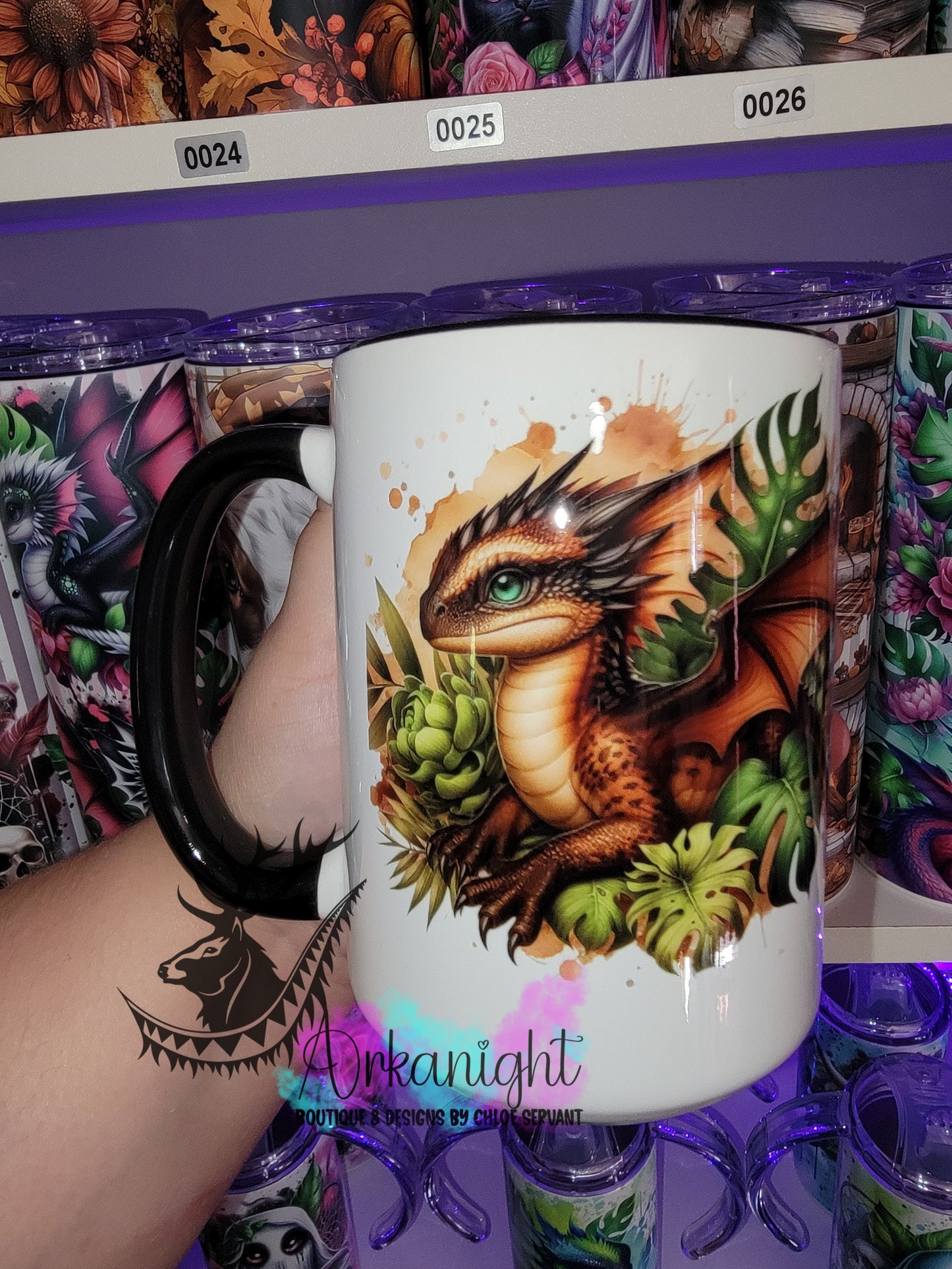 Tasse en céramique sur commande - Collection Bébé Dragon - Brun & Tan