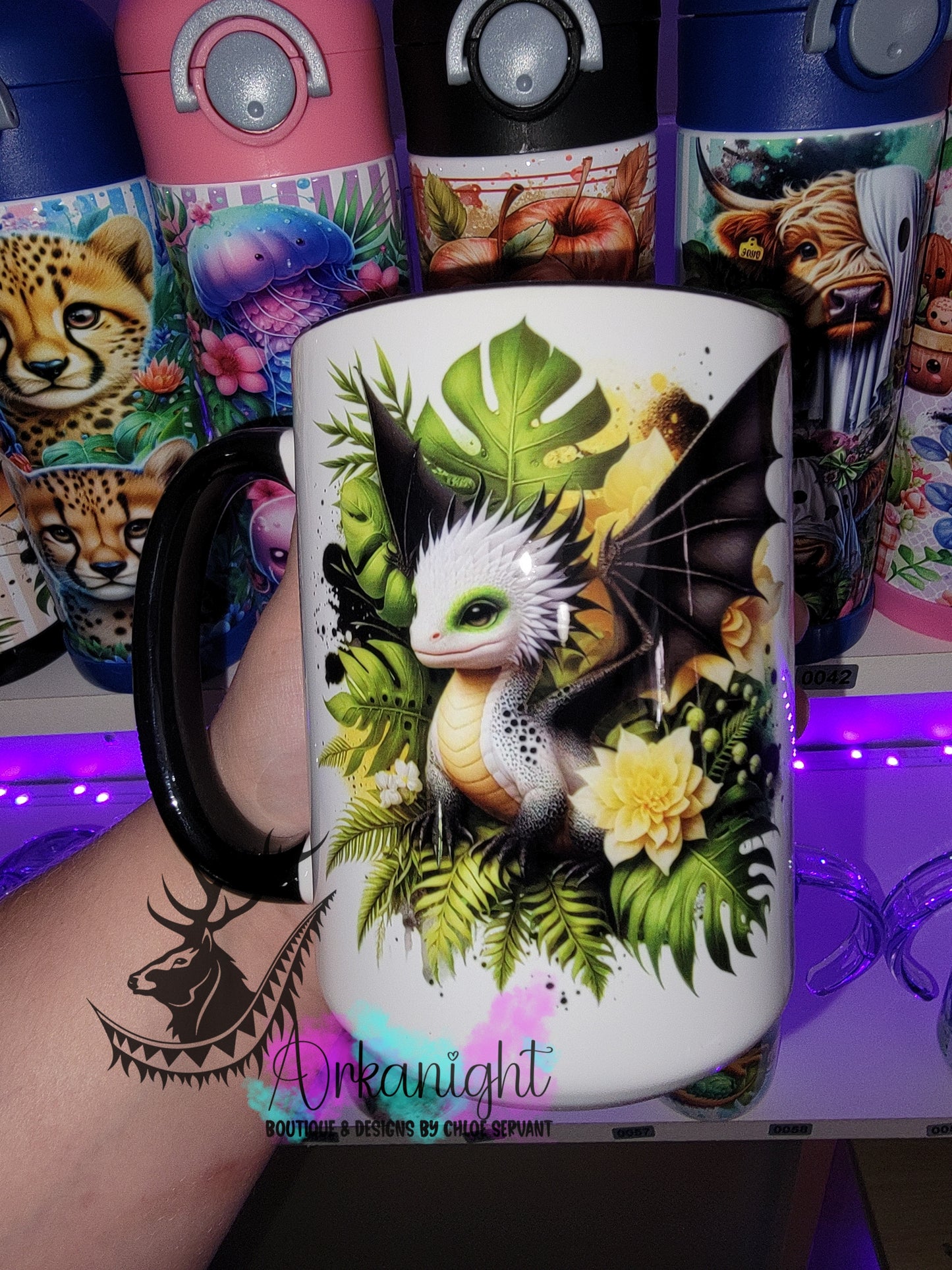 Tasse en céramique sur commande - Bébé Dragon Blanc , Jaune & Noir